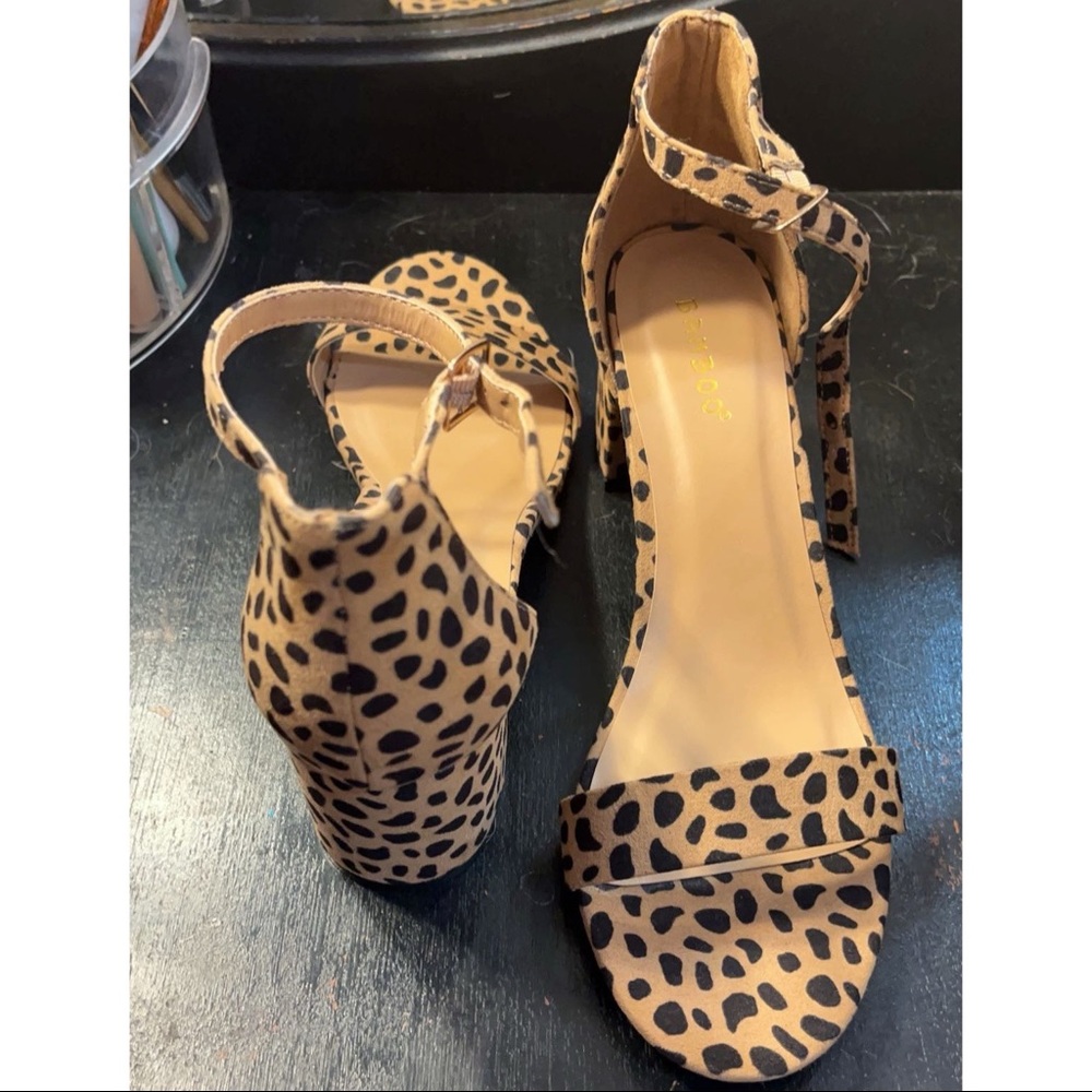 Cheetah Print Block Heeled Sandals - image 6